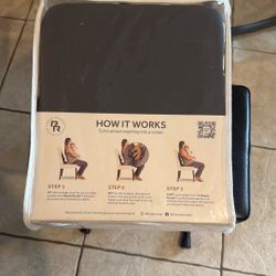Ready Rocker Ideal For  Breastfeeding 