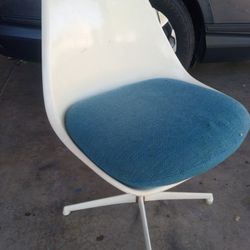 Mid Century Modern Burke Chair