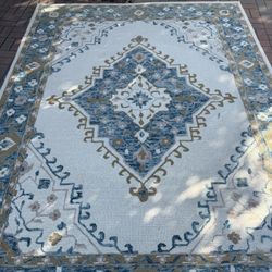 Hand Tufted Indian Wool Oriental Rug