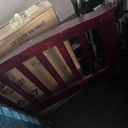 (FREE)!!!Wood Twin Bed W/ Mattress
