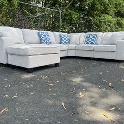 Lecanto 7Pcs Modular Sectional