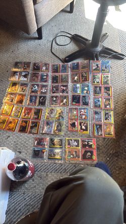 Star Wars trading cards 5$ per page or bulk price