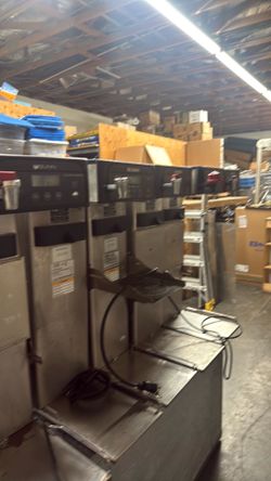 Bun, tea and coffee makers 29 inch with shelf