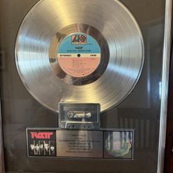 RATT Platinum RIAA Certified Award To KNAC 1986