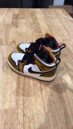 Air Jordan Toddler Sneakers – Size 10C – $35 OBO