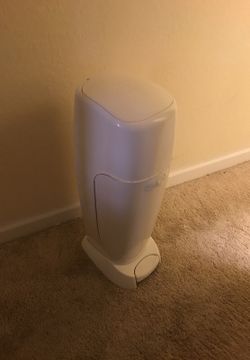 Diaper genie