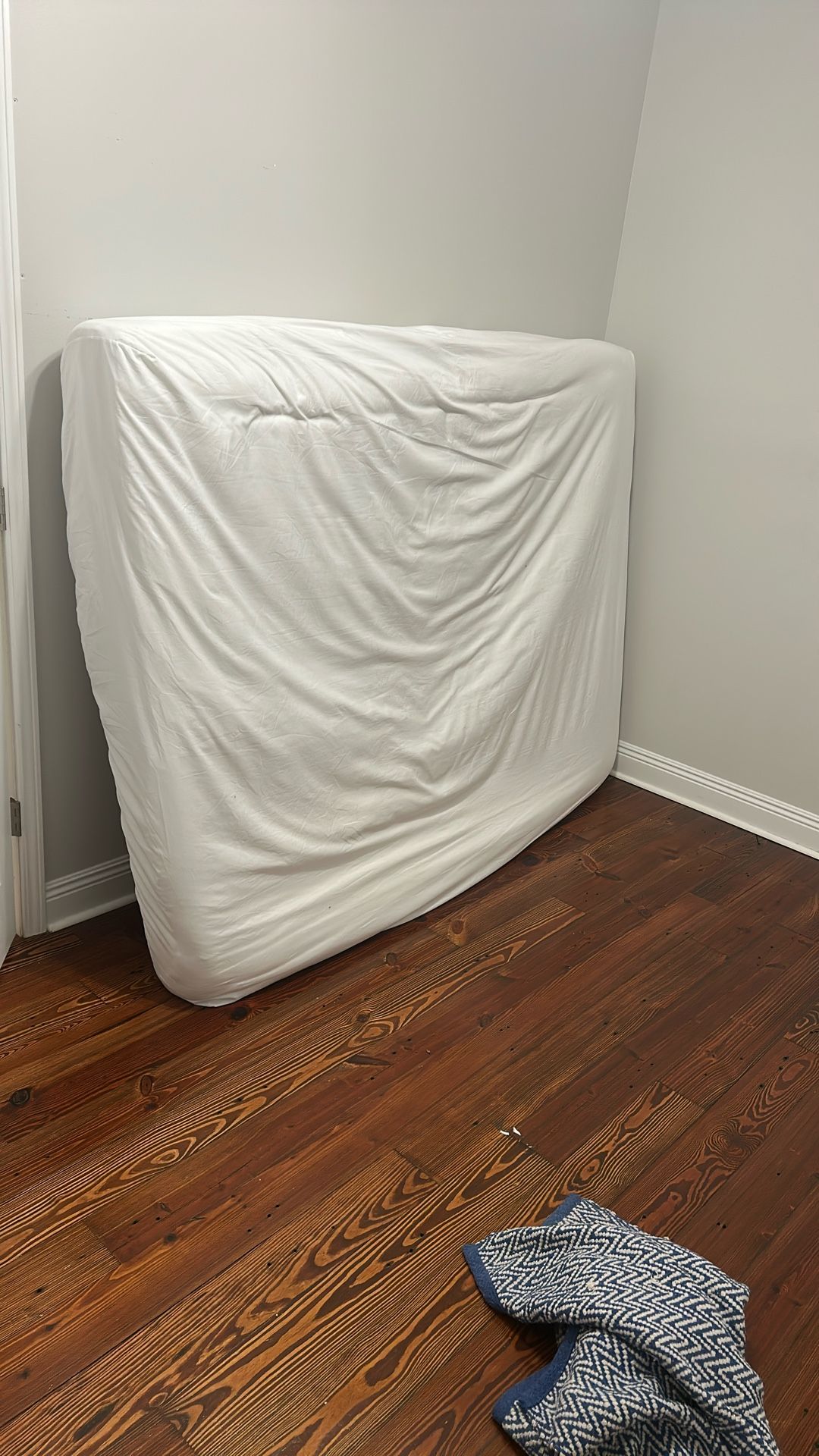 Full Size Mattress 