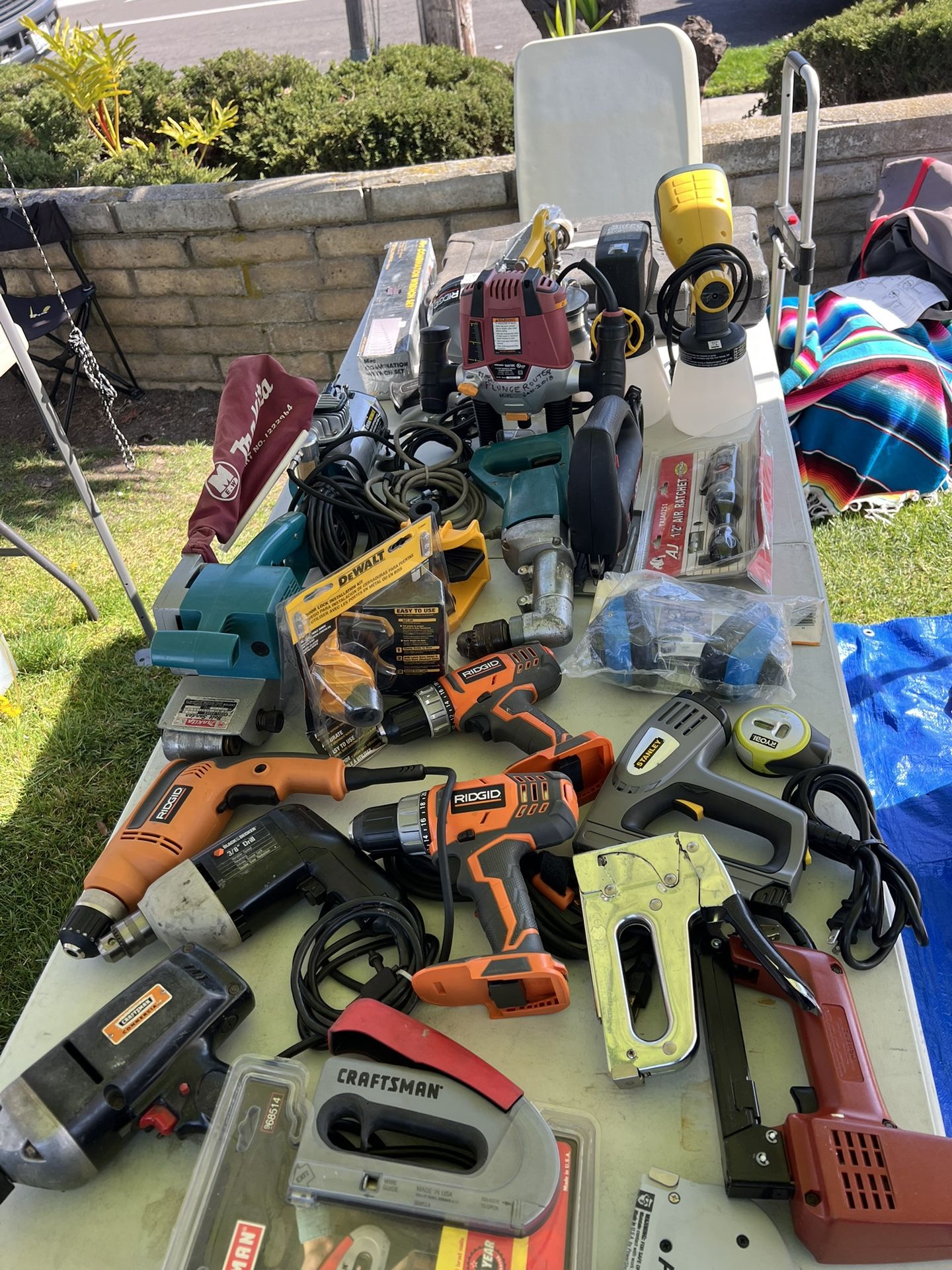 BIG YARD AND TOOLS SALE SAT- SUN AT 13641 N Fairview St Garden Grove 92843
