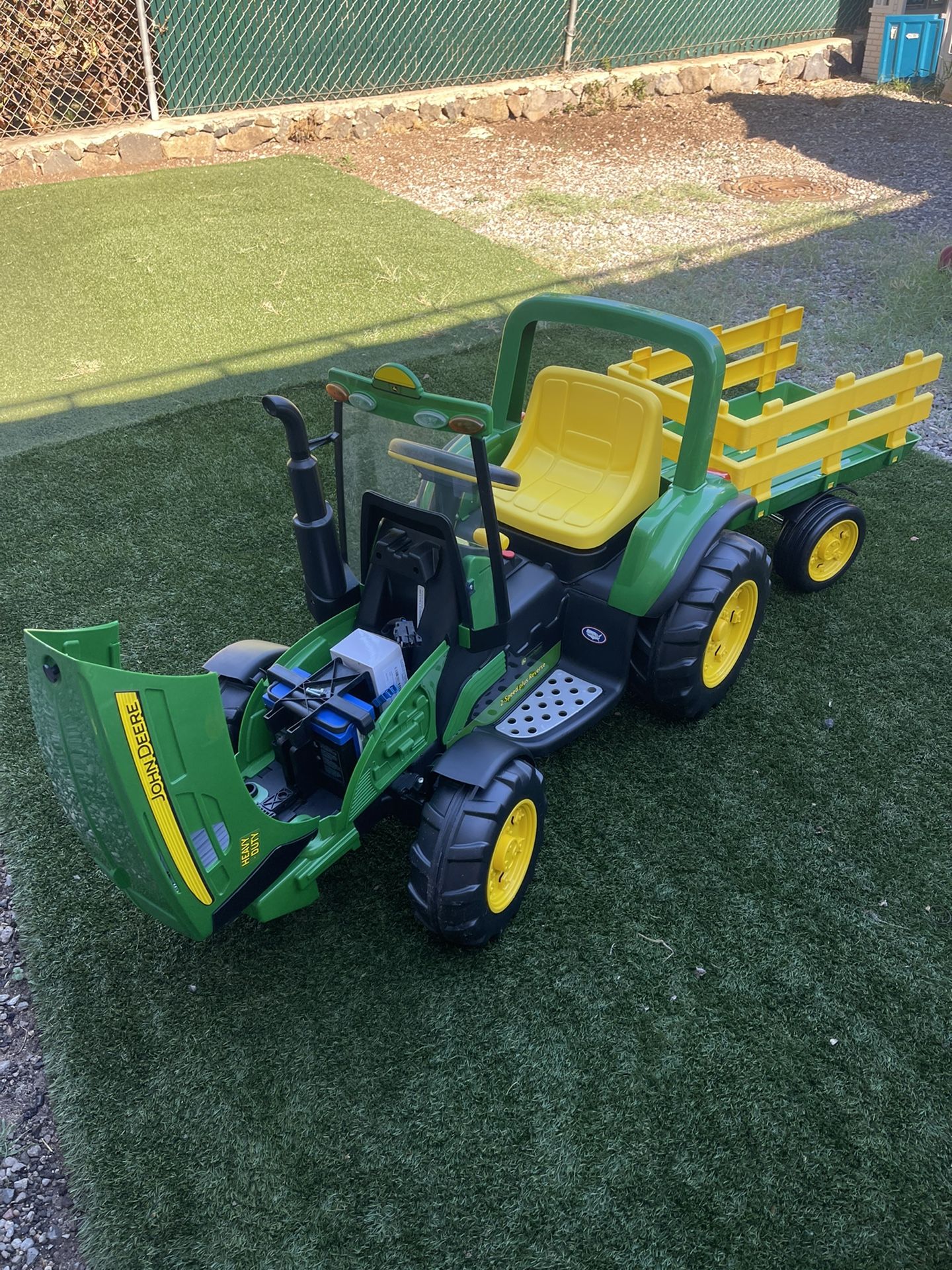 John Deere Power Wheel Tractor & Trailers. for Sale in Waianae, HI