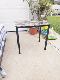 Desk / Dining Table
