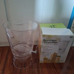 Beverage Dispenser. 3-1/2 Gallons 