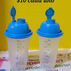 Tupperware Quick Shake, Gravy Shaker Mixer Blender 16oz and 20oz
