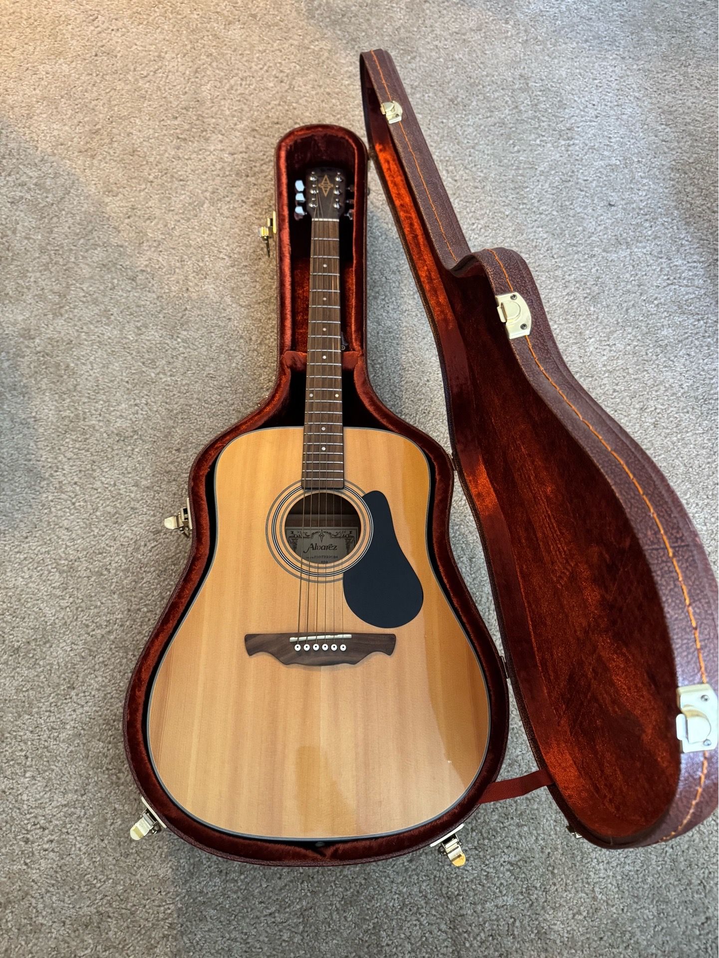 Alvarez RD8 Acoustic Guitar for Sale in Burbank, CA - OfferUp