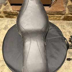 Motorcycle Seats - Harley and Kawasaki