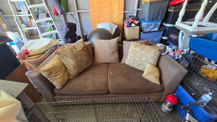 Free Sofa
