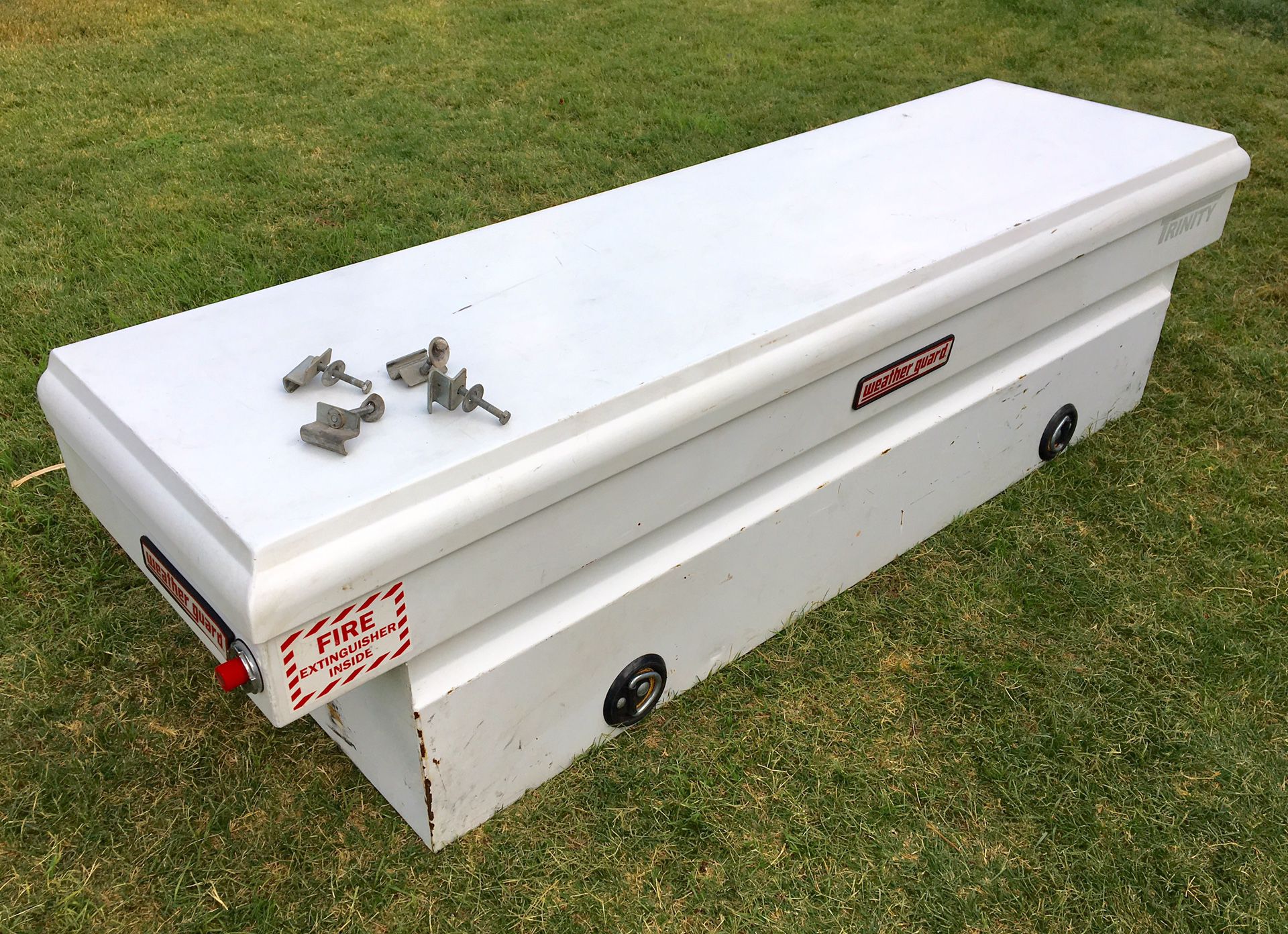 Weather Guard Heavy Duty Steel Saddle Box for Full Size Trucks ((( $335 OBO))) ❗️Good Conditions ❗️with Key 🔑