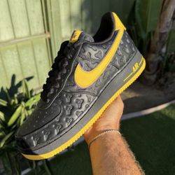 Nike Kobe Air Force 1 Away Numbered Size 11