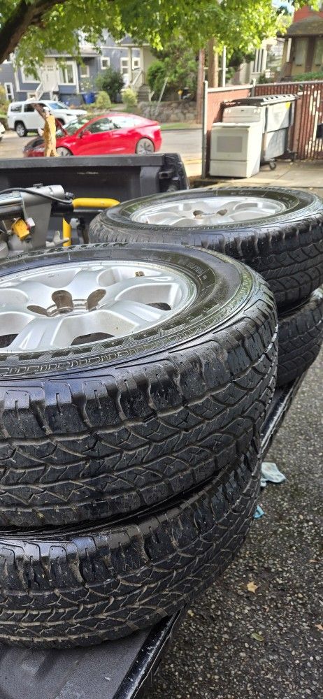 225/70r16