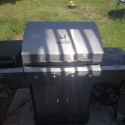 Charbroil BBQ Grill