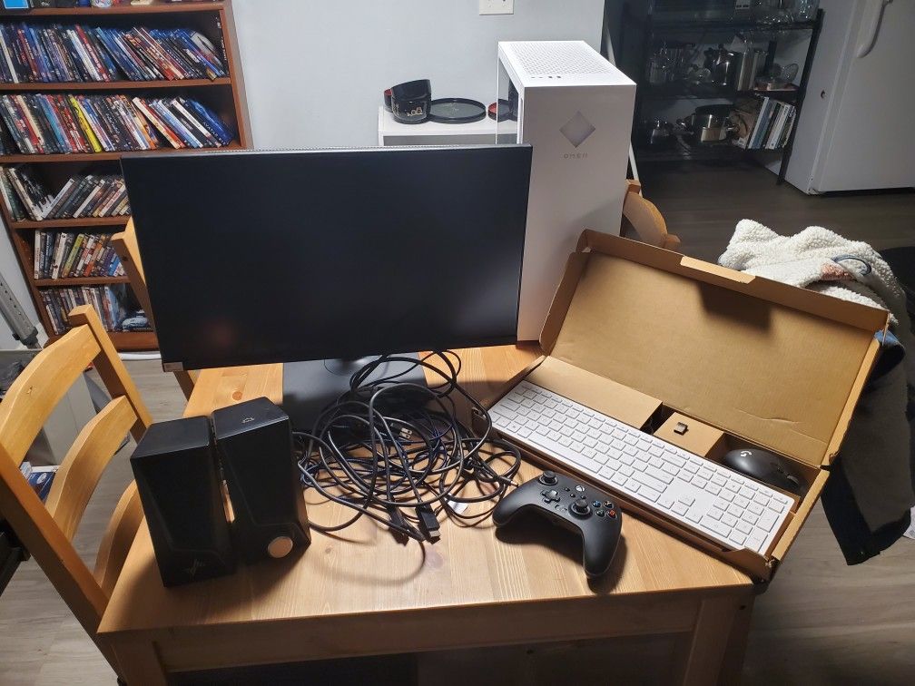 Complete Gaming Set Up