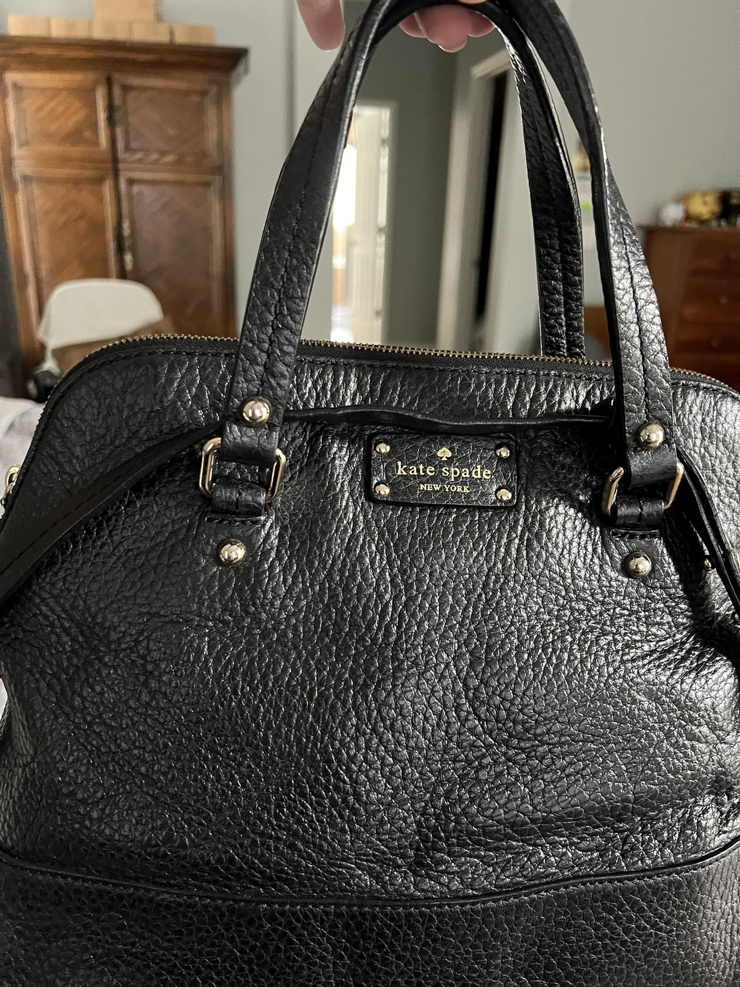 Kate Spade Black Cow Leather Handbag / Cross Body Detachable Strap In Excellent Condition Measurements: Bottom 14.50” Top 13.5”High 11.50” Handles 15”