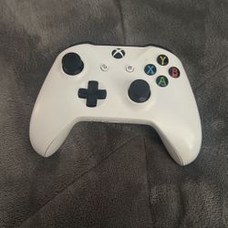 Xbox One Controller White