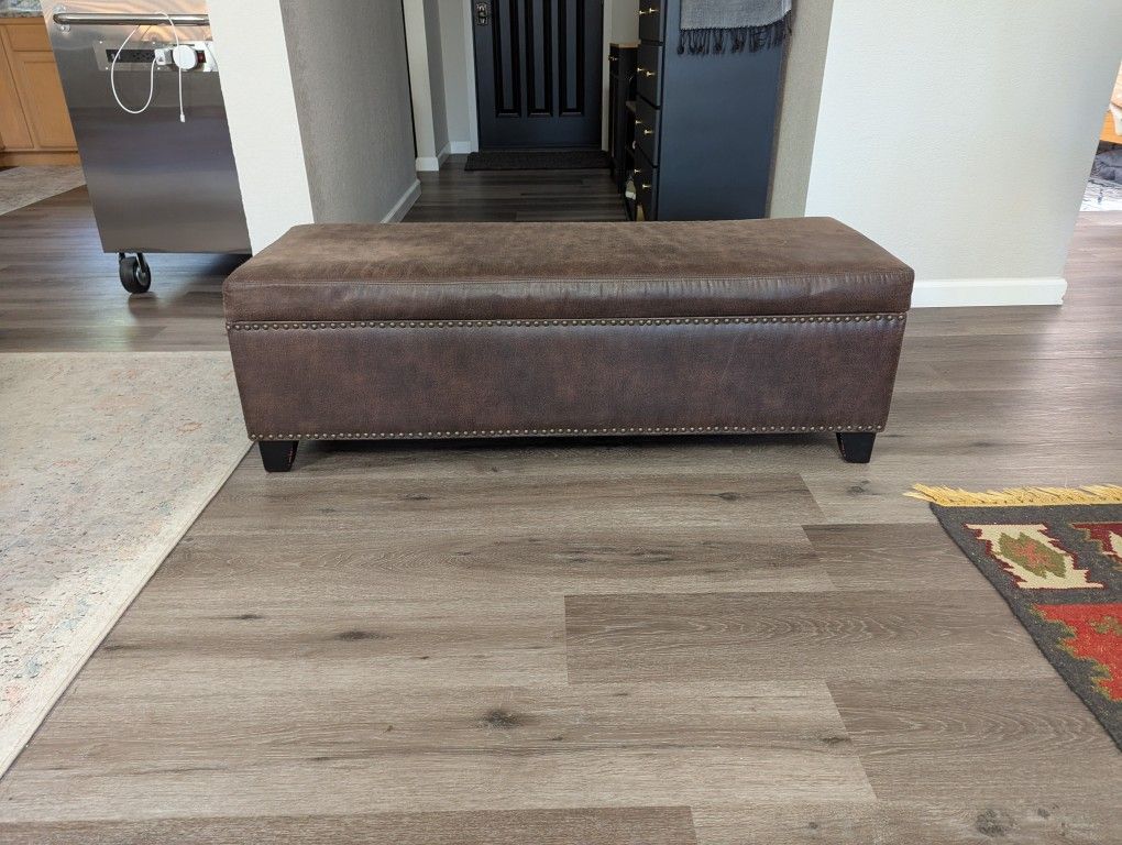 FREE Storage Bench