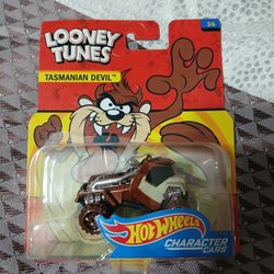 Looney tunes tasmanian devil hot wheel car