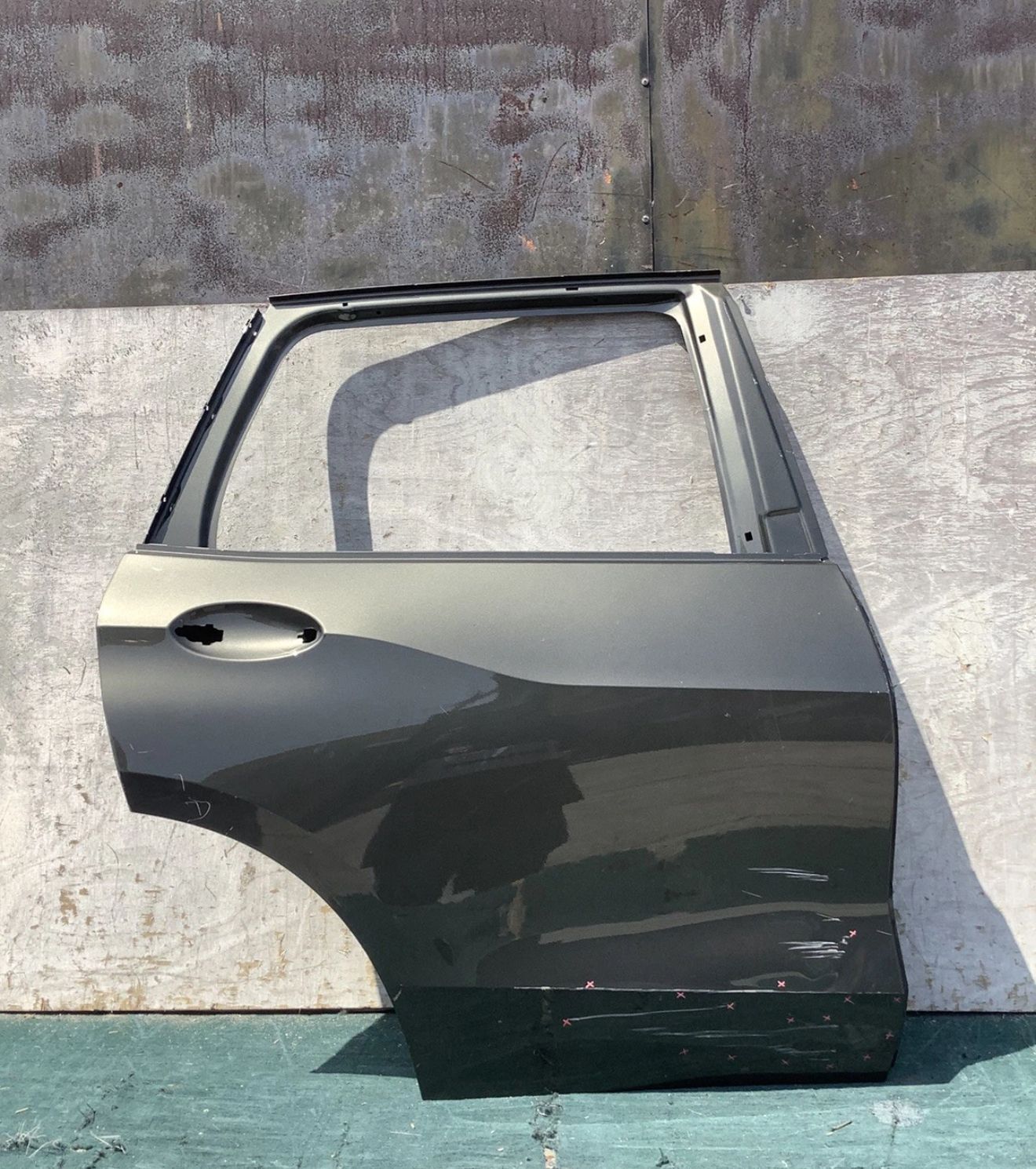 BMW X5 RIGHT REAR DOOR 2023