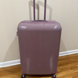 Vacay luggage  30”