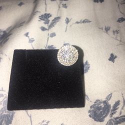 14k Gold Diamond Earring 2.7 carats 