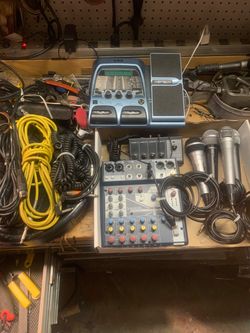 Audio/Podcasting equipment!