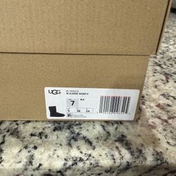 Women’s Ugg Boots Size 7 Brand New Never Worn Or Used