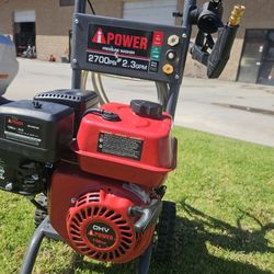 I POWER GAS 2700 PSI PRESSURE WHASHER NEW 