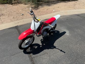 2016 CRF110F
