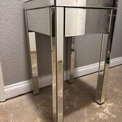 Mesa De Noche De Espejo