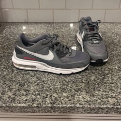 Nike Air Max Size 6