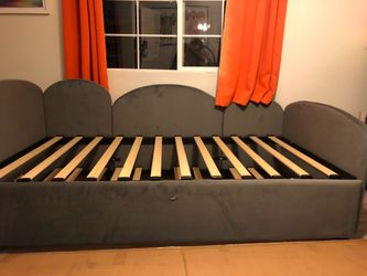 Never used new Daybed with Trundle Twin Size in box