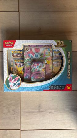 Pokemon 30th anniversary Sylveon ex box