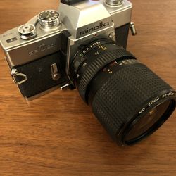 Vintage Film Camera Minolta SRT201 W/Minolta Zoom Lens📸 excellent Condition👍🏻