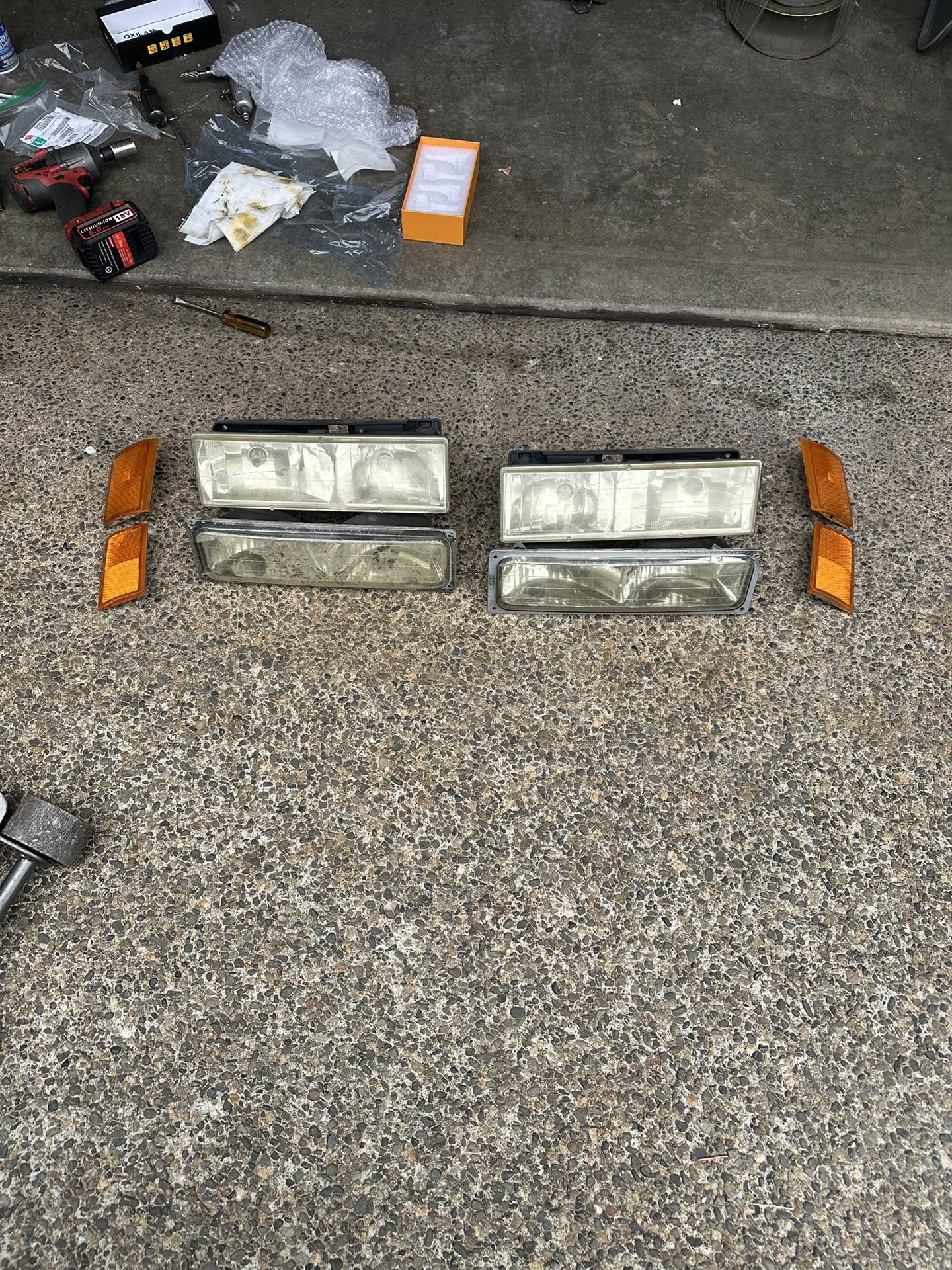 1993 Chev Silverado Light Set