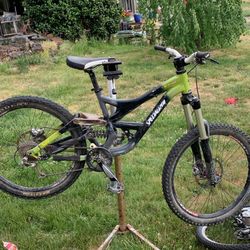 Mountain Bike 