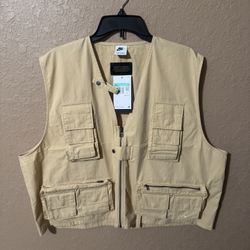 🔥🔥🔥Nike Life Men's Utility Vest (sz. XL)