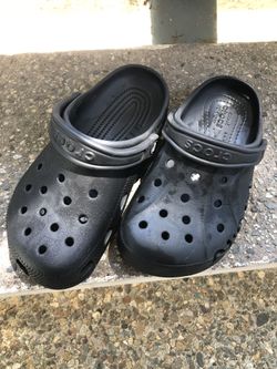 CROCS - Like New Size 3