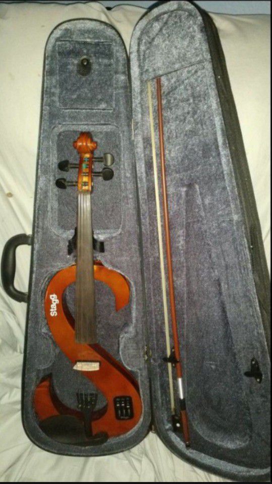 Stagg electric Violin