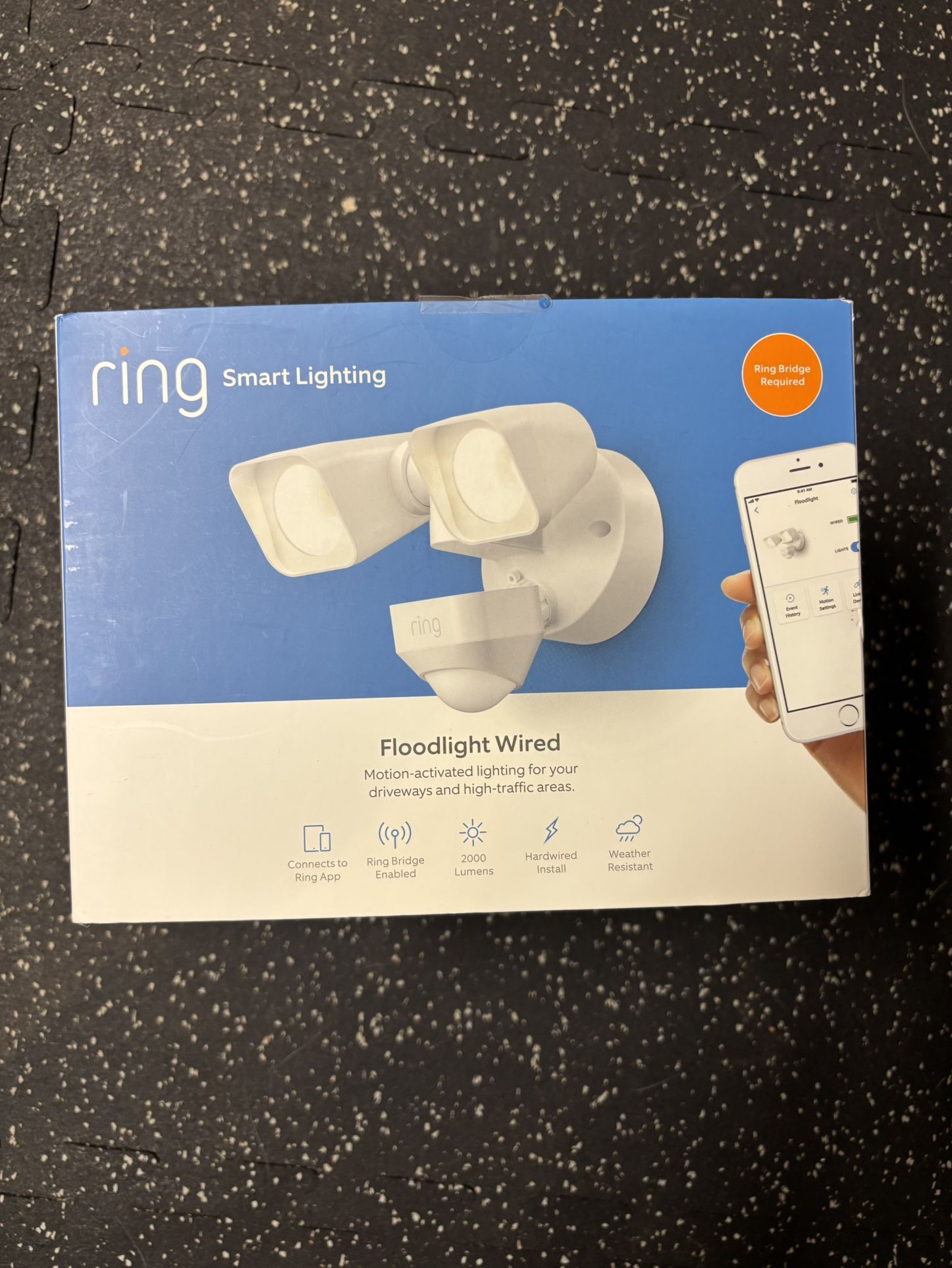 Floodlight Wired - Outdoor Smart Lighting with Adjustable Motion Detection, Integrated LEDs, 2000 Lumens, White