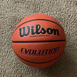 WILSON EVOLUTION Size 7 Indoor Game Basketball 29.5” NEW