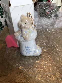 Avon Collectibles Baby’s First Christmas 1997