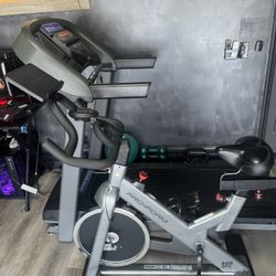 Spinning Bike & Treadmill 