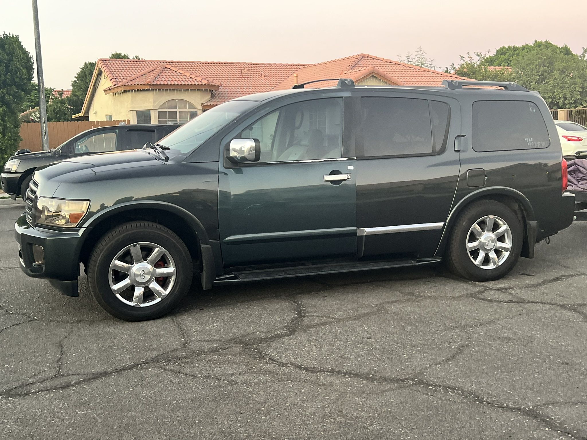 2004 Infiniti Qx56